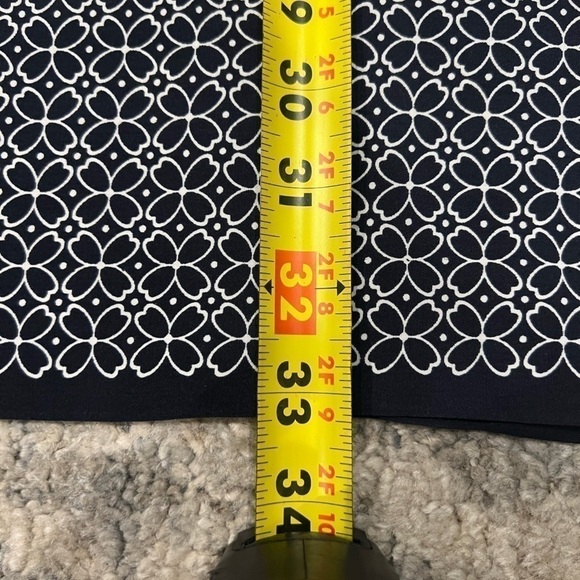 Vince 100% Silk trapunto Sheath GEOMETRIC tunic wide dress size XXS - Picture 9 of 11